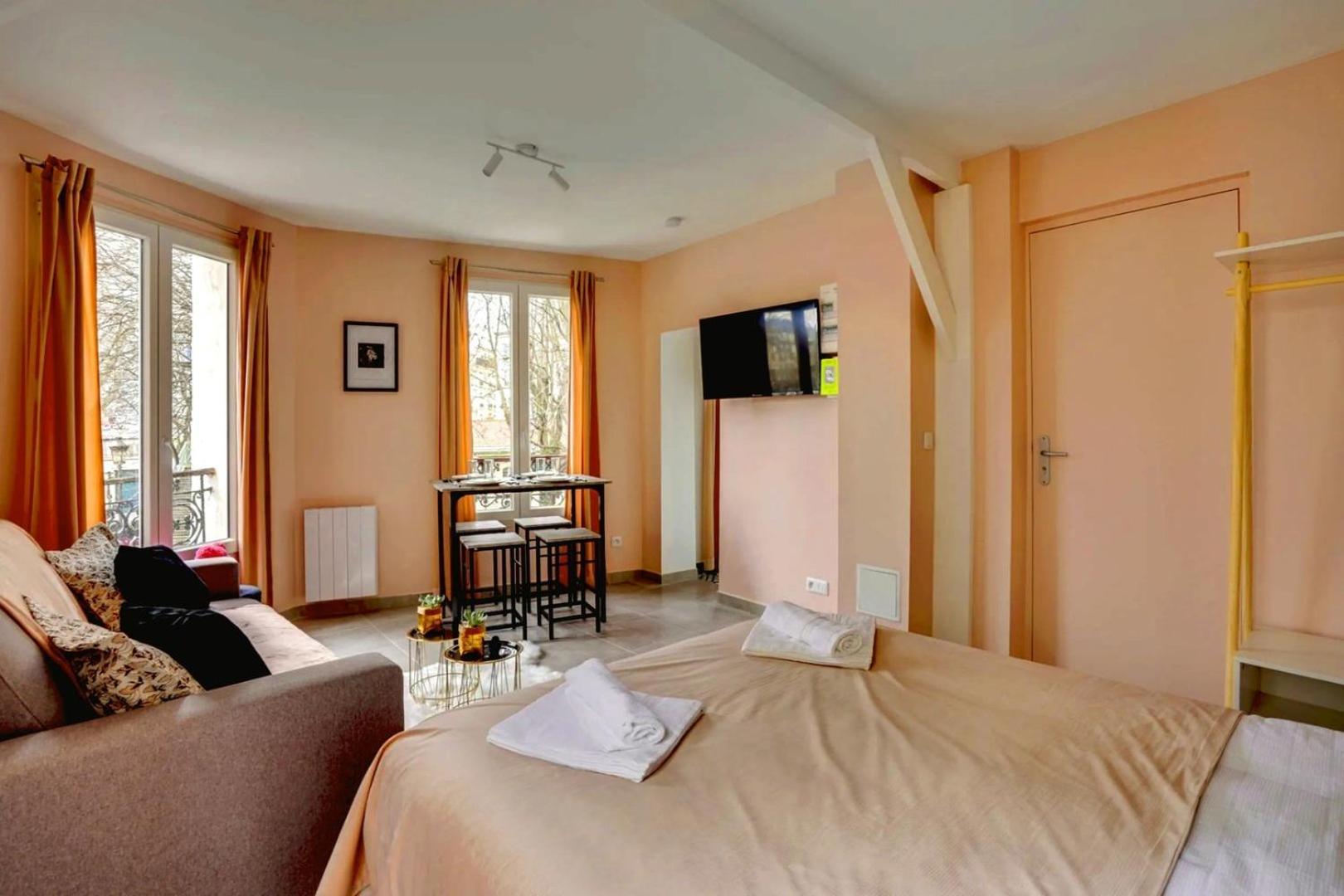 145 Suite Marco - Superbe Appartement A Parigi Esterno foto